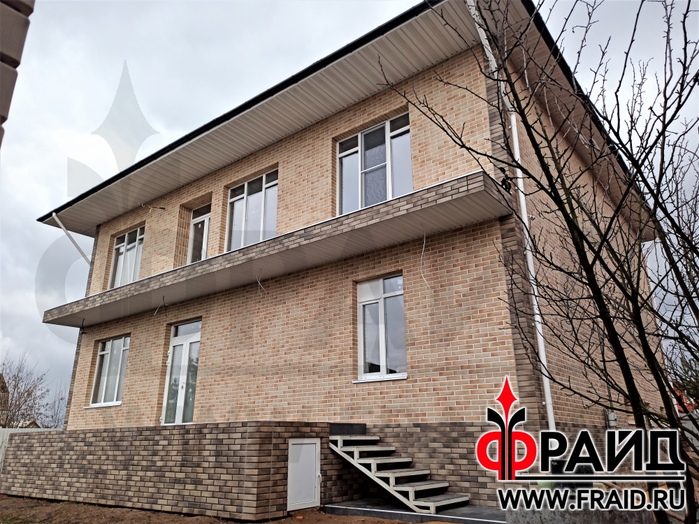 Дом из поризованной керамики. Термопанели Фрайд Премиум с клинкерной плиткой Cerrad Retro Brick Salt и Retro Brick Pepper